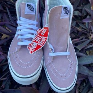 Vans SK8-Hi Women’s size 7.5 US